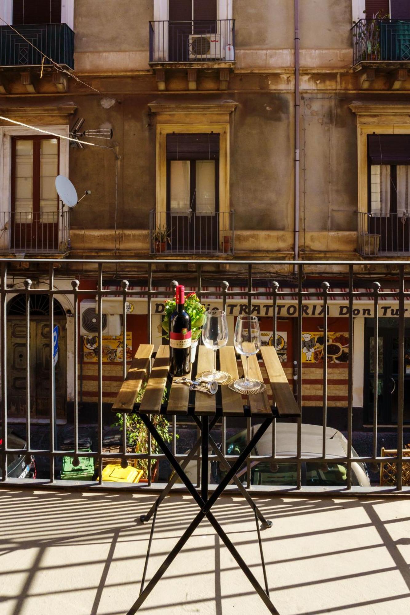 Le Volte And Suite Catania-Fontanarossai nemzetközi repülőtér Kültér fotó